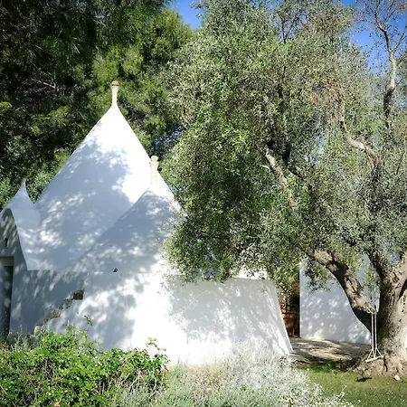 Trullo Dei Pini *