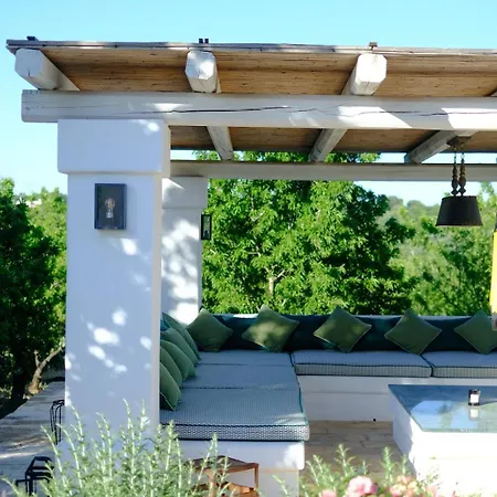 Trullo Dei Pini Villa *